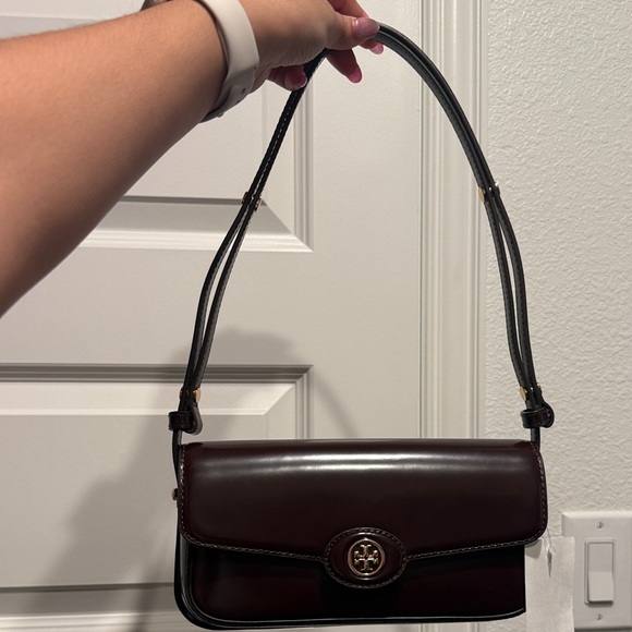 Tory Burch NWT Robinson Spazzolato Leather Shoulder Bag - Picture 4 of 11